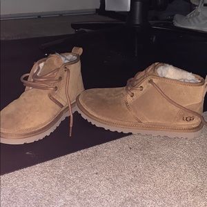 Ugg Nuemel